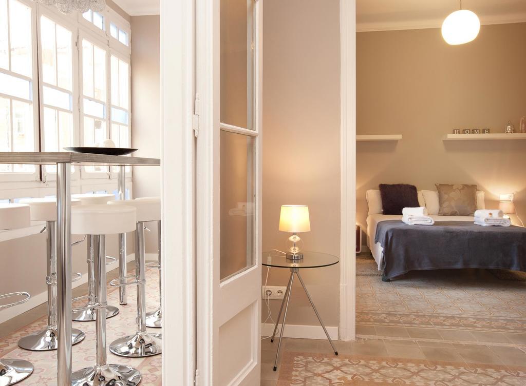 Enjoy Apartments Sofia Barcelona Habitación foto